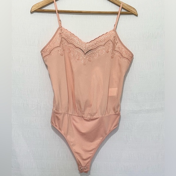 Express Pink Lace Trim Chemise - Picture 1 of 6